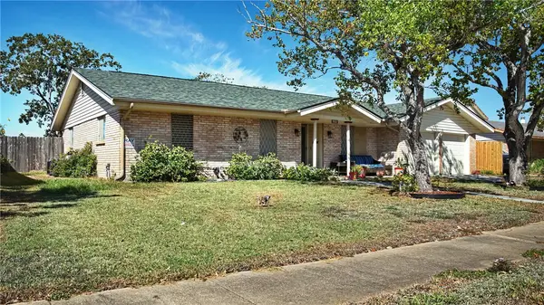 6225 Sweeney Drive, Corpus Christi, TX 78413