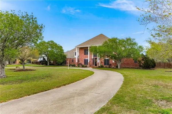 5030 S Oso Parkway, Corpus Christi, TX 78413