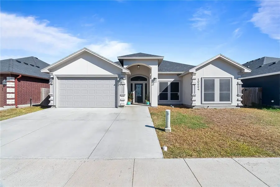 10334 Stone Creek Dr, Corpus Christi, TX 78410 - Image #2