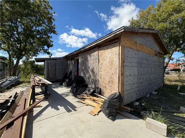 2821 Nogales Street, Corpus Christi, TX 78405