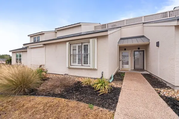 1903 Bayhouse, Rockport, TX 78382