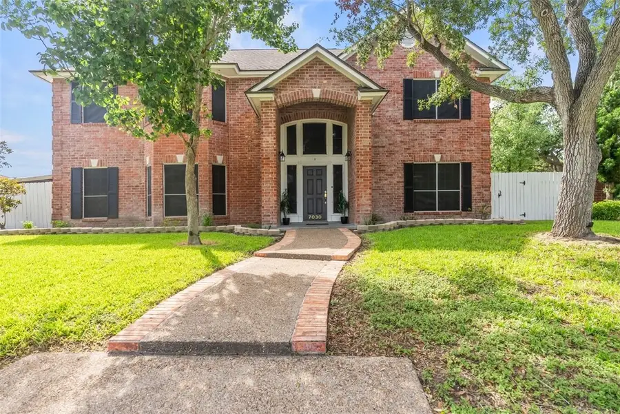 7030 Chiswick Drive, Corpus Christi, TX 78413 - Image #2