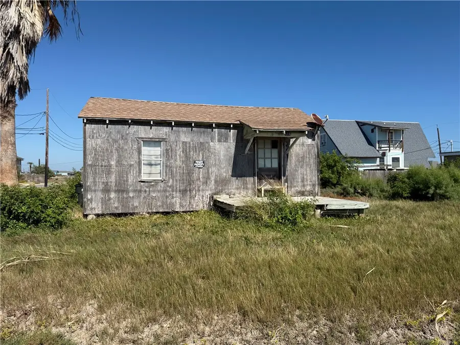 4031 Walker Drive, Corpus Christi, TX 78418 - Image #2