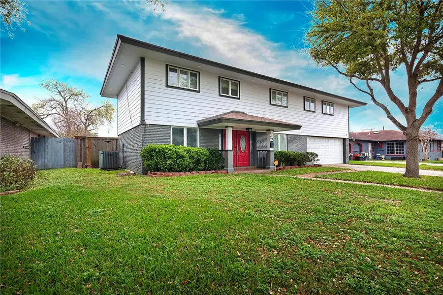 1129 Alexandria Drive, Corpus Christi, TX 78412 - Image #2