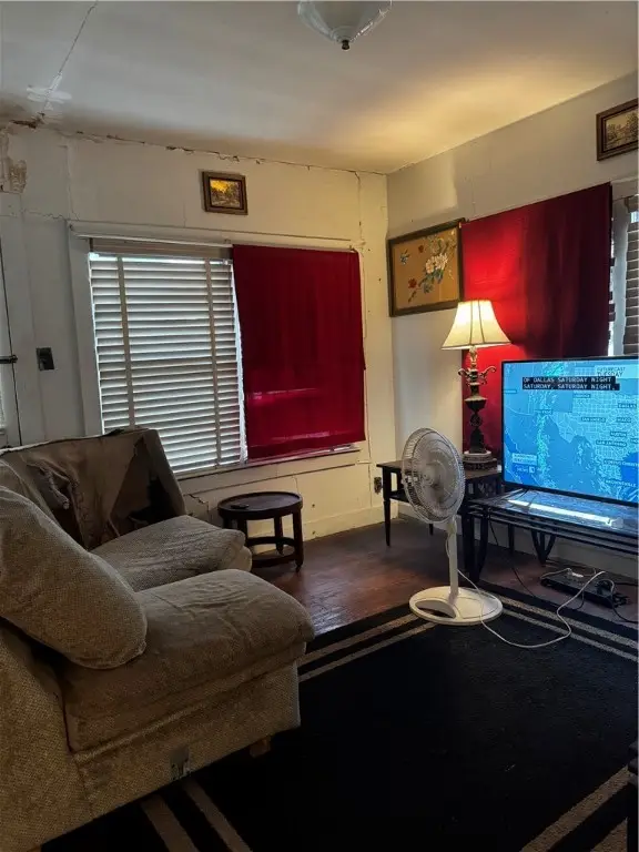 502 Encinal Street, Alice, TX 78332