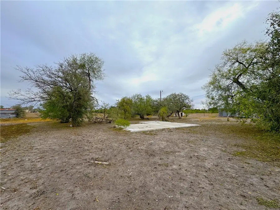 1218 E Lee Avenue, Kingsville, TX 78363 - Image #3