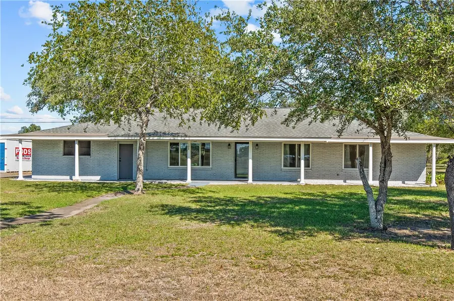 104 Old Beeville Highway, Refugio, TX 78377 - Image #2