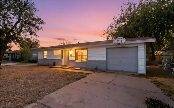 1433 Madrid Drive, Corpus Christi, TX 78416