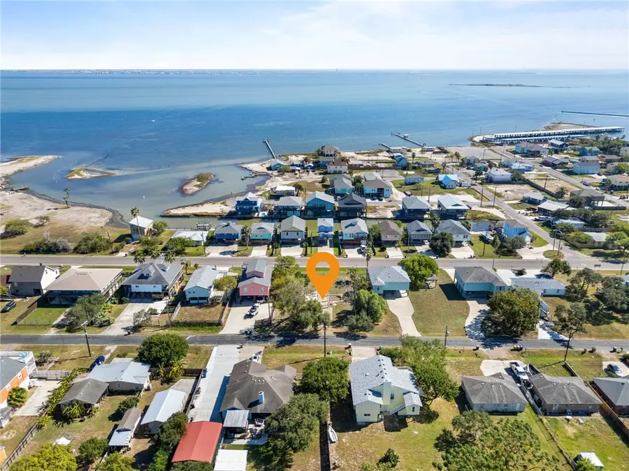 4014 Laguna Shores, Corpus Christi, TX 78418 - Image #2