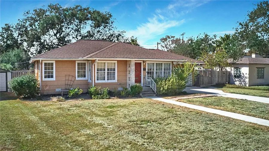 3307 San Antonio Street, Corpus Christi, TX 78411 - Image #2