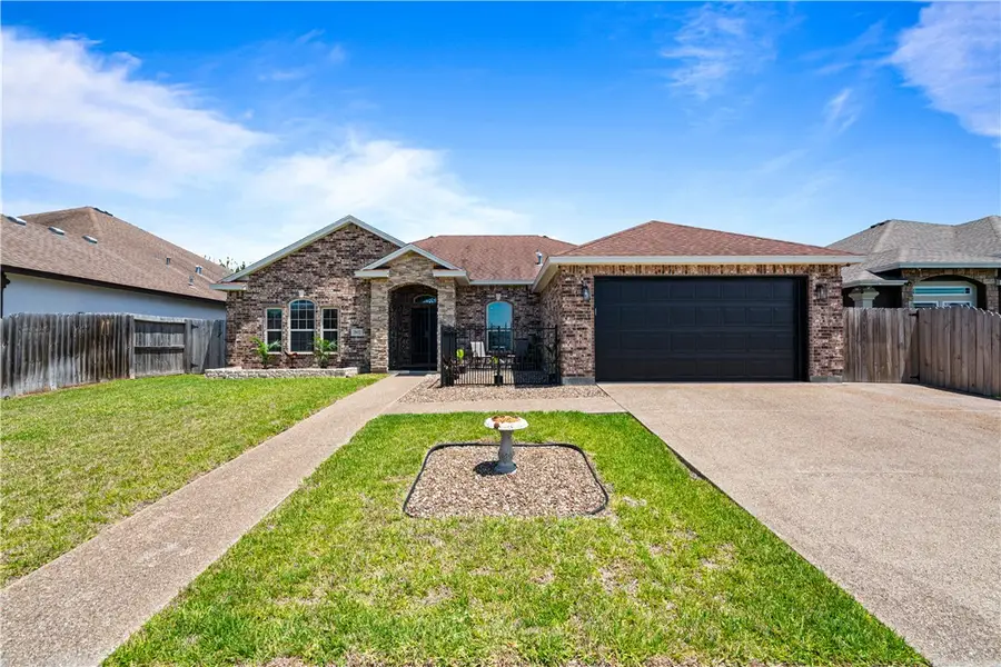 3902 Elvis Drive, Corpus Christi, TX 78414 - Image #2