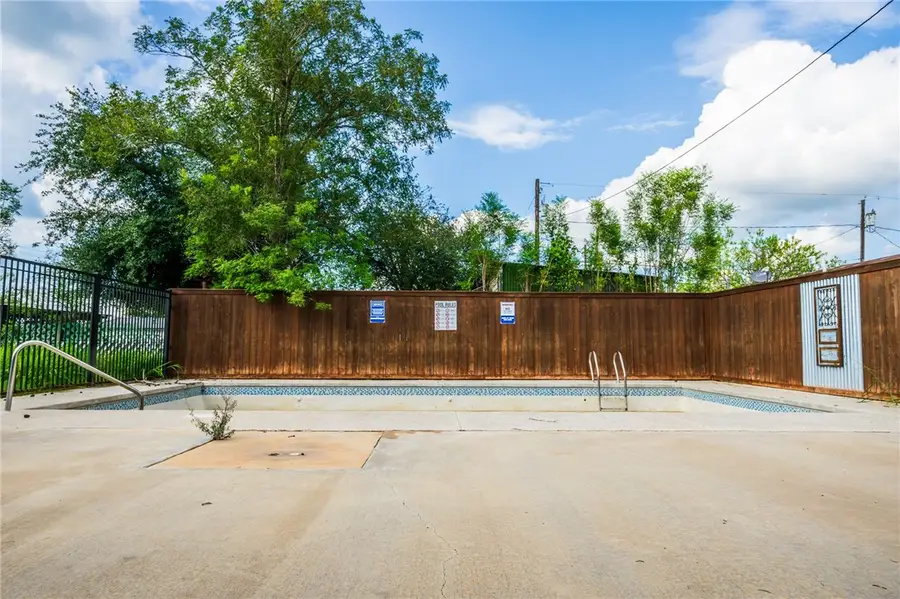 1010 N Smith Avenue, Hebbronville, TX 78361 - Image #3