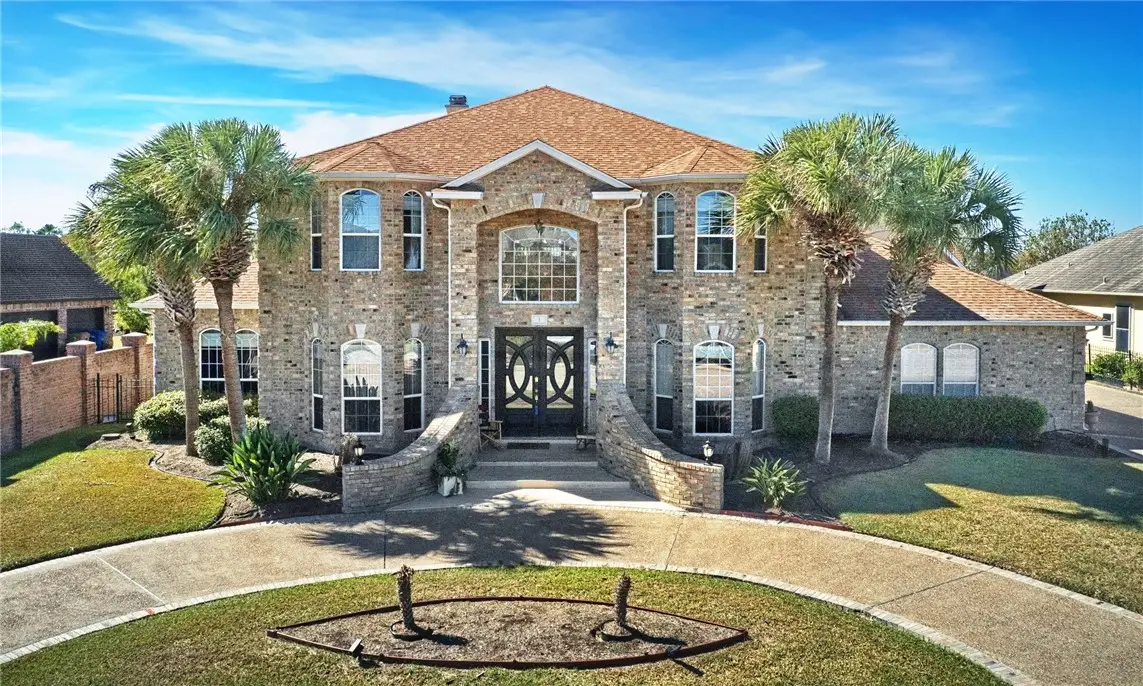 1 W Bar Le Doc Drive, Corpus Christi, TX 78414 - Image #1