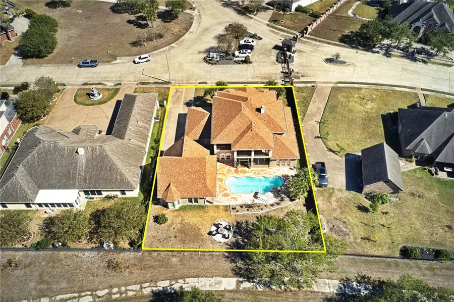 1 W Bar Le Doc Drive, Corpus Christi, TX 78414 - Image #2