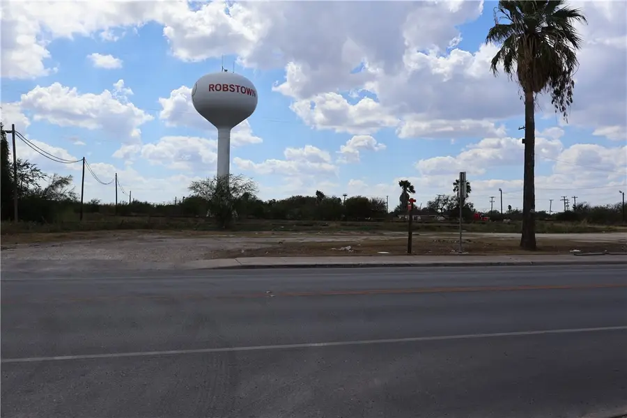 A . E. Avenue A E, Robstown, TX 78380 - Image #2