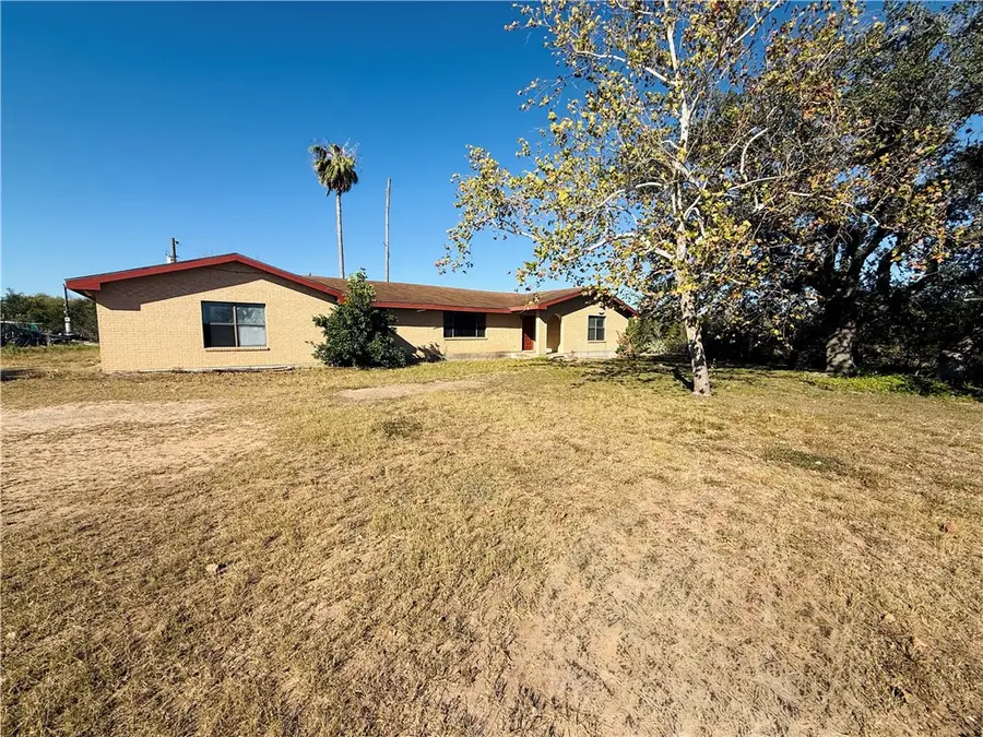 2871 Carr Road, Beeville, TX 78102 - Image #3