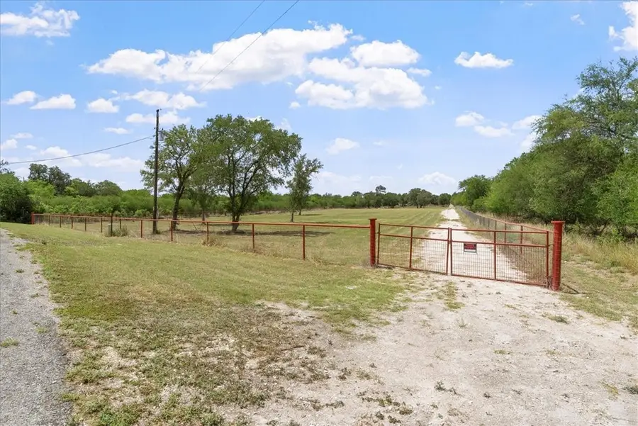 6154 County Road 97a, Sandia, TX 78383 - Image #3