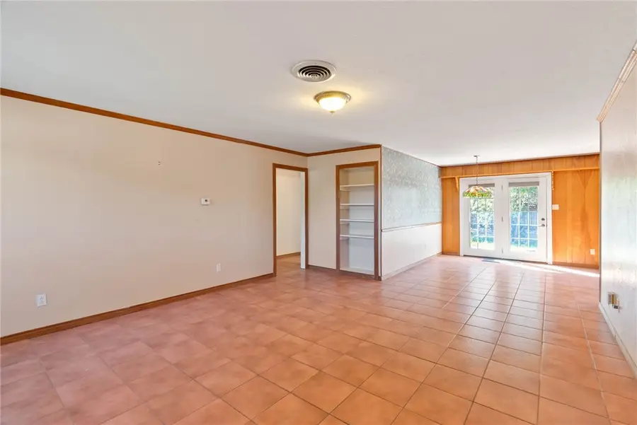 921 W Terrace Boulevard, Rockport, TX 78382 - Image #3