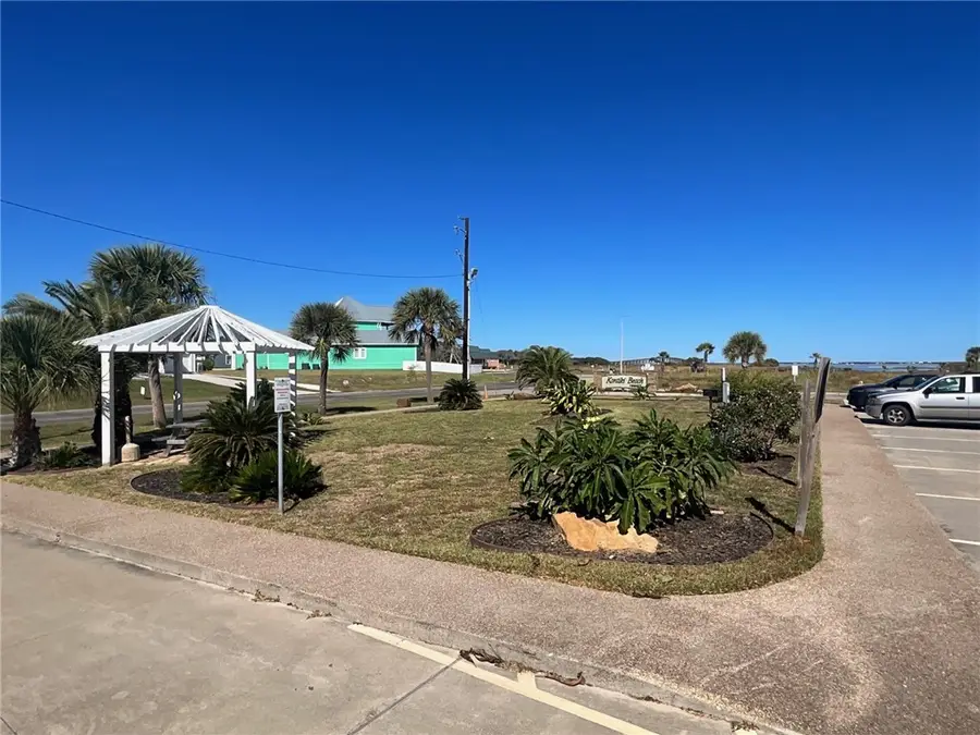 2290 N Fulton Beach Rd #b-319, Rockport, TX 78382 - Image #3