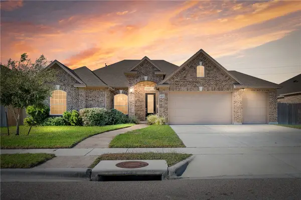 420 Gulfton Drive, Portland, TX 78374