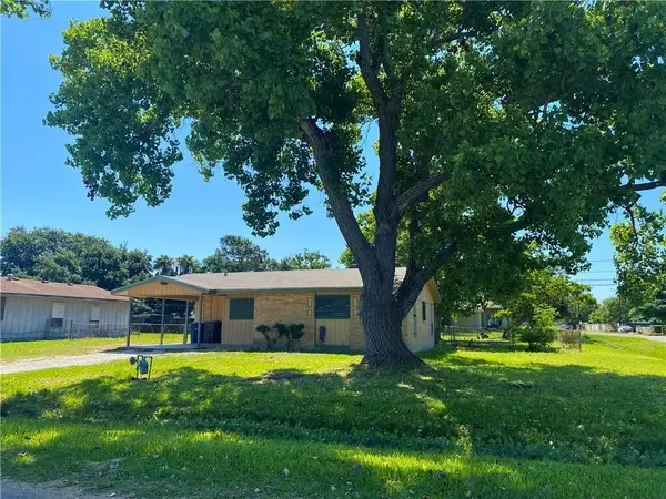 1233 Baywood, Corpus Christi, TX 78418