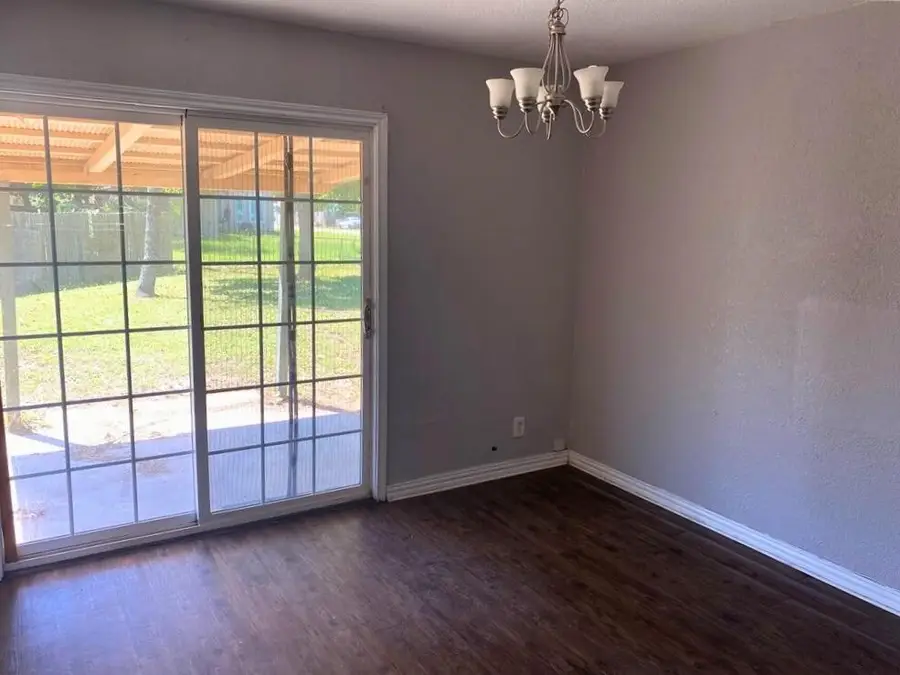 1233 Baywood, Corpus Christi, TX 78418 - Image #2