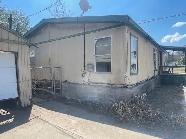 209 S Terrell Street, Falfurrias, TX 78355 - Image #2