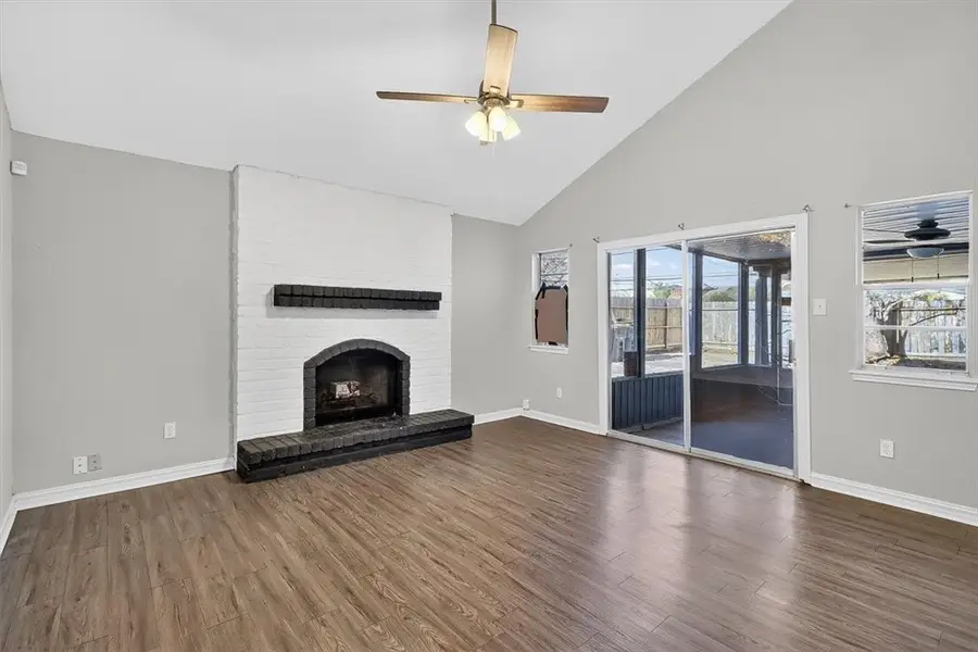 5713 Crest Pebble Drive, Corpus Christi, TX 78415 - Image #3