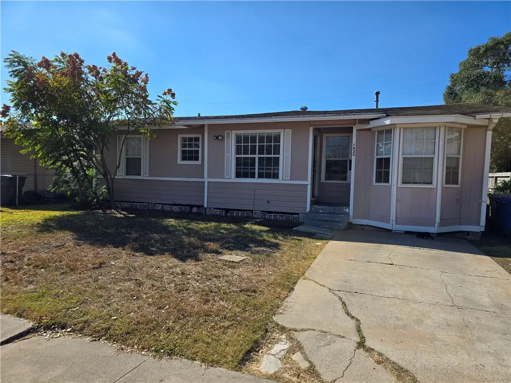 1625 Birch Place, Corpus Christi, TX 78416 - Image #1