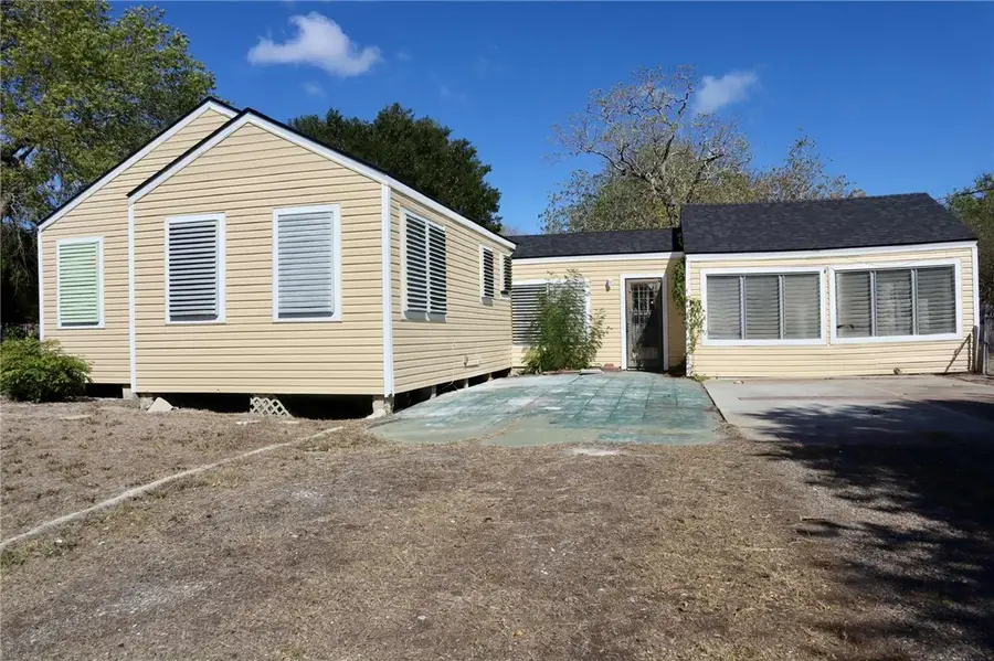 1166 York Avenue, Corpus Christi, TX 78404 - Image #3