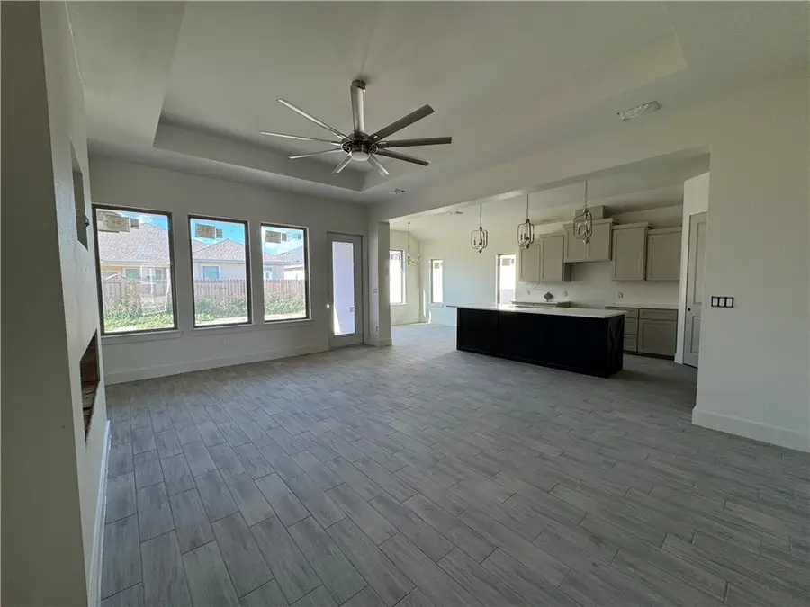 4105 Talbot Drive, Corpus Christi, TX 78414 - Image #2