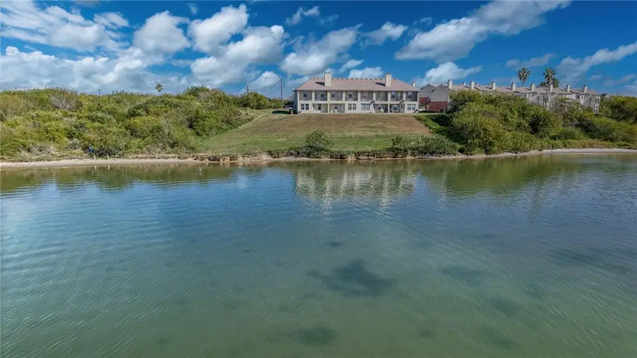 1001 W 1001 Bayview Unit G Boulevard, Portland, TX 78374 - Image #2