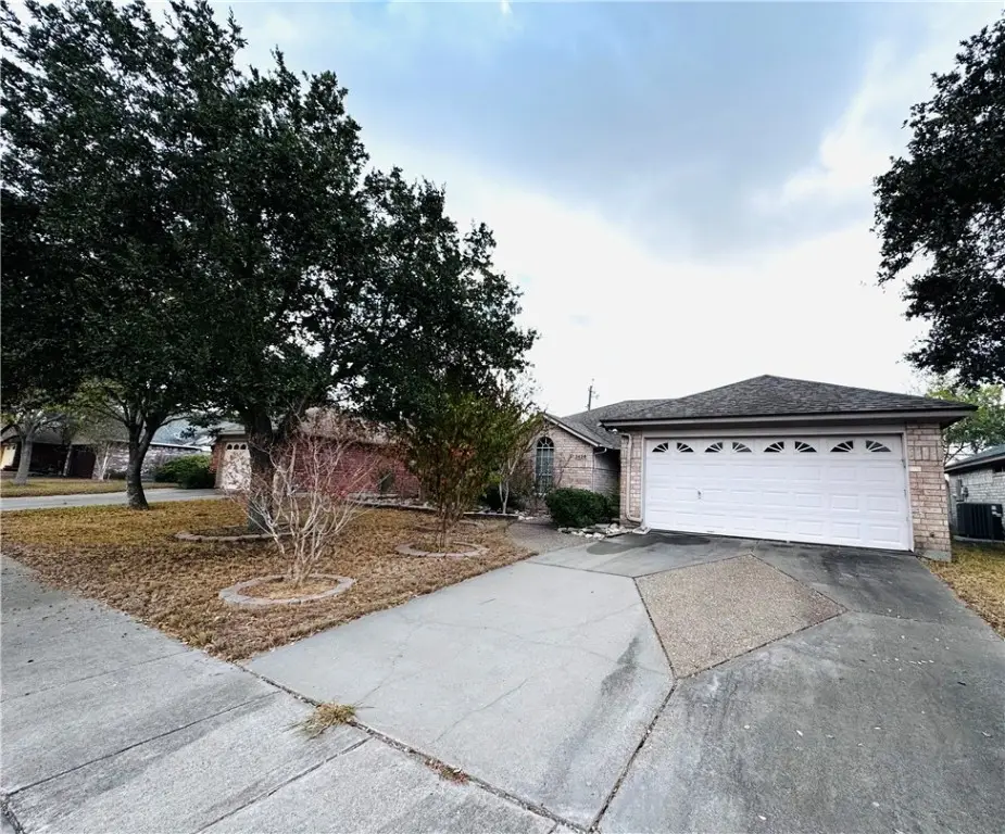 3426 Bollinger Street, Corpus Christi, TX 78414 - Image #1