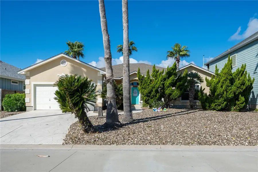 124 Sea View Drive, Aransas Pass, TX 78336 - Image #2