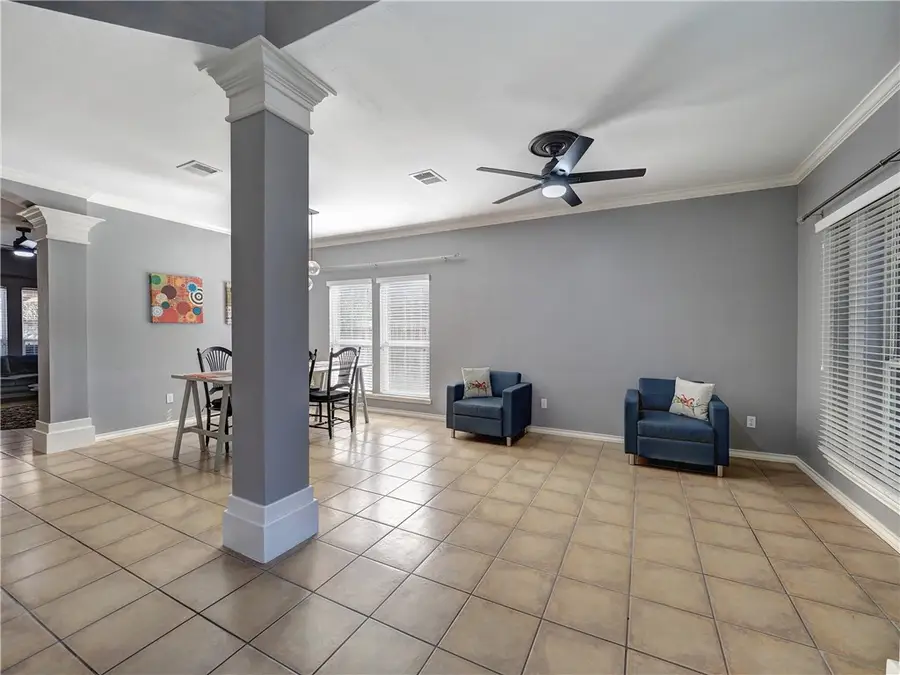 6006 Newmarket Drive, Corpus Christi, TX 78414 - Image #3