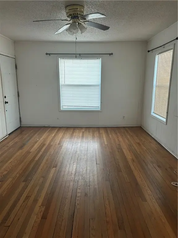 1041 E 5th Street, Alice, TX 78332 - Image #3