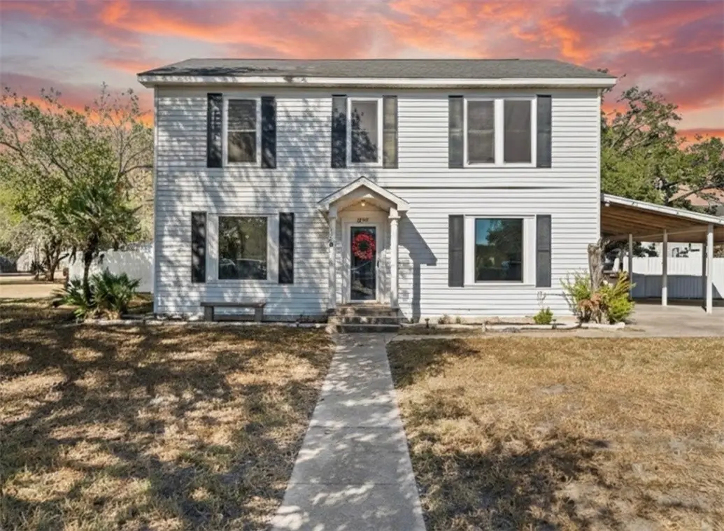 808 W Yoakum Avenue, Kingsville, TX 78363 - Image #1