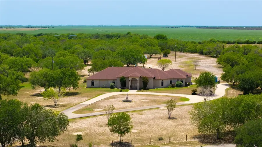 5763 Santa Isabelle Drive, Robstown, TX 78380 - Image #2