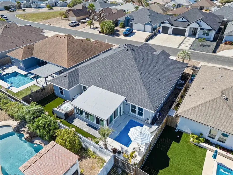 15814 Gypsy Street, Corpus Christi, TX 78418 - Image #2