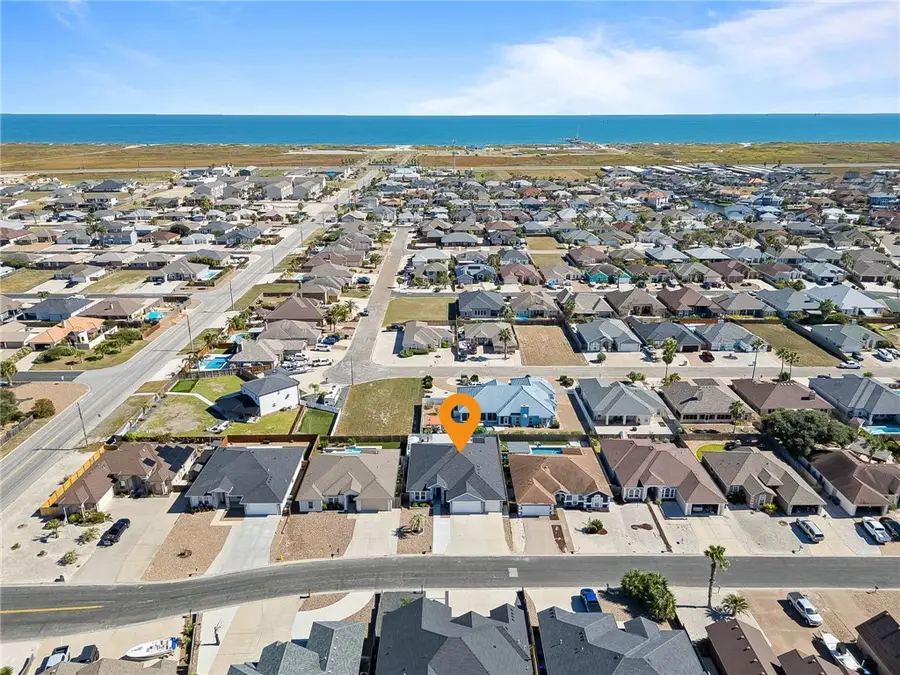 15814 Gypsy Street, Corpus Christi, TX 78418 - Image #3