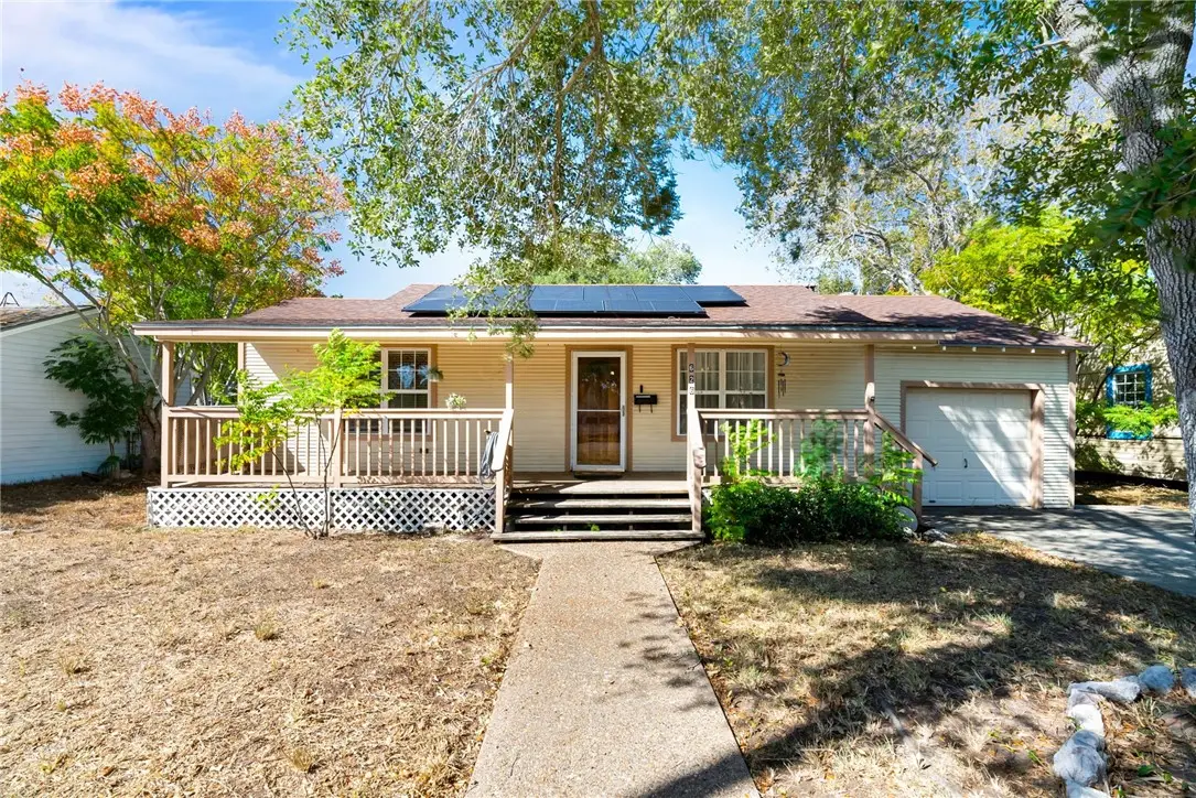 626 Caddo Street, Corpus Christi, TX 78412 - Image #1