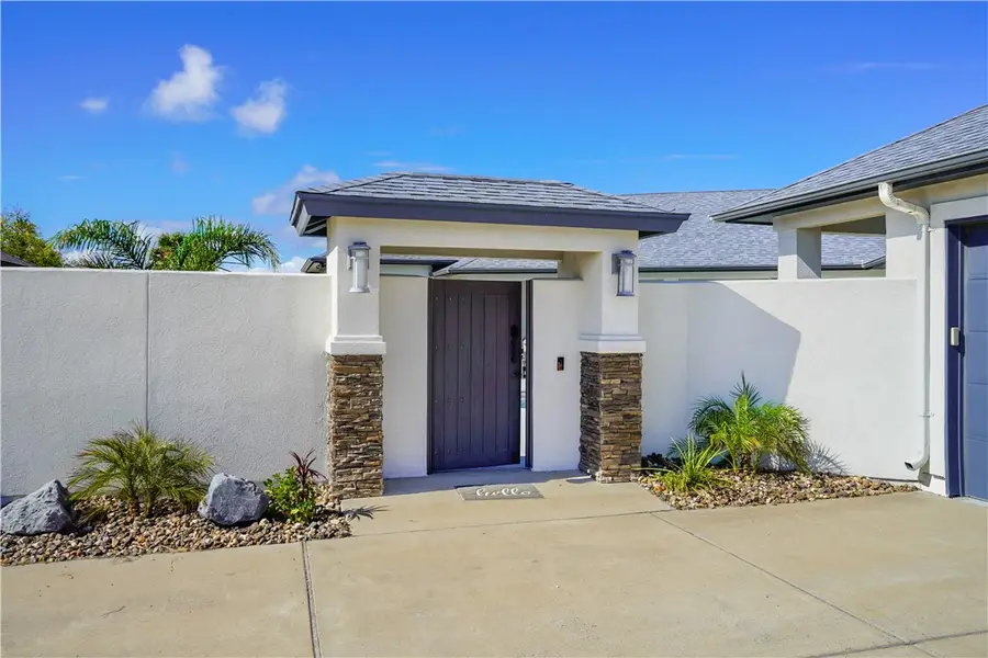 14834 Highland Mist Drive, Corpus Christi, TX 78418 - Image #2