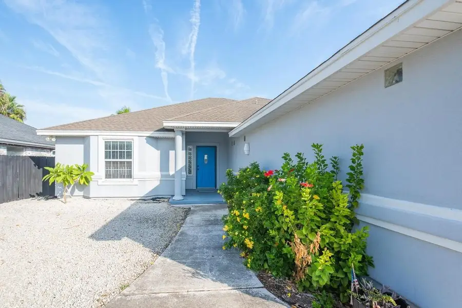 13770 Eaglesnest Bay Drive, Corpus Christi, TX 78418 - Image #3