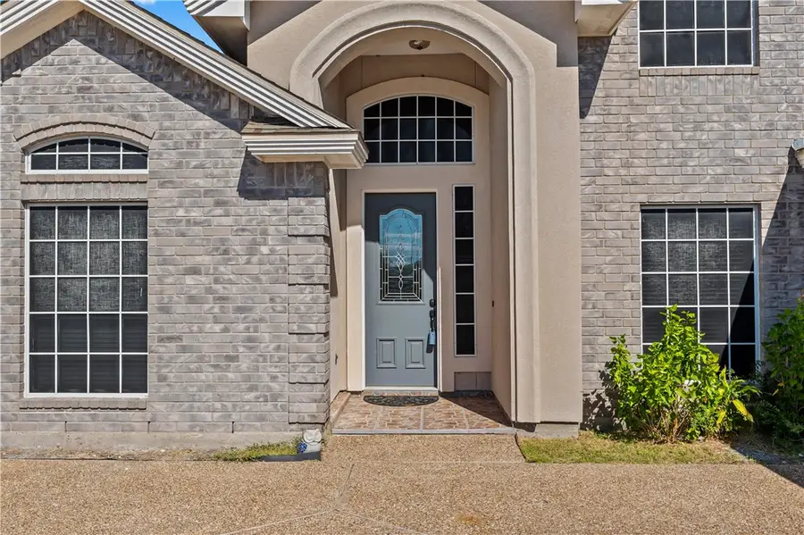 6530 Picante Drive, Corpus Christi, TX 78414 - Image #2