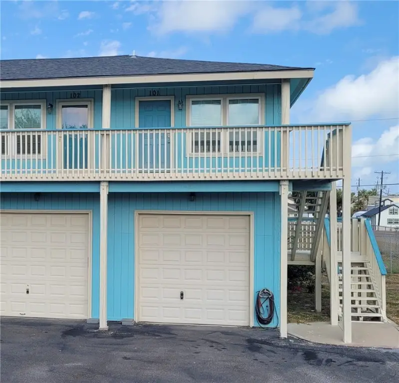 1809 Hillcrest, Rockport, TX 78382 - Image #1