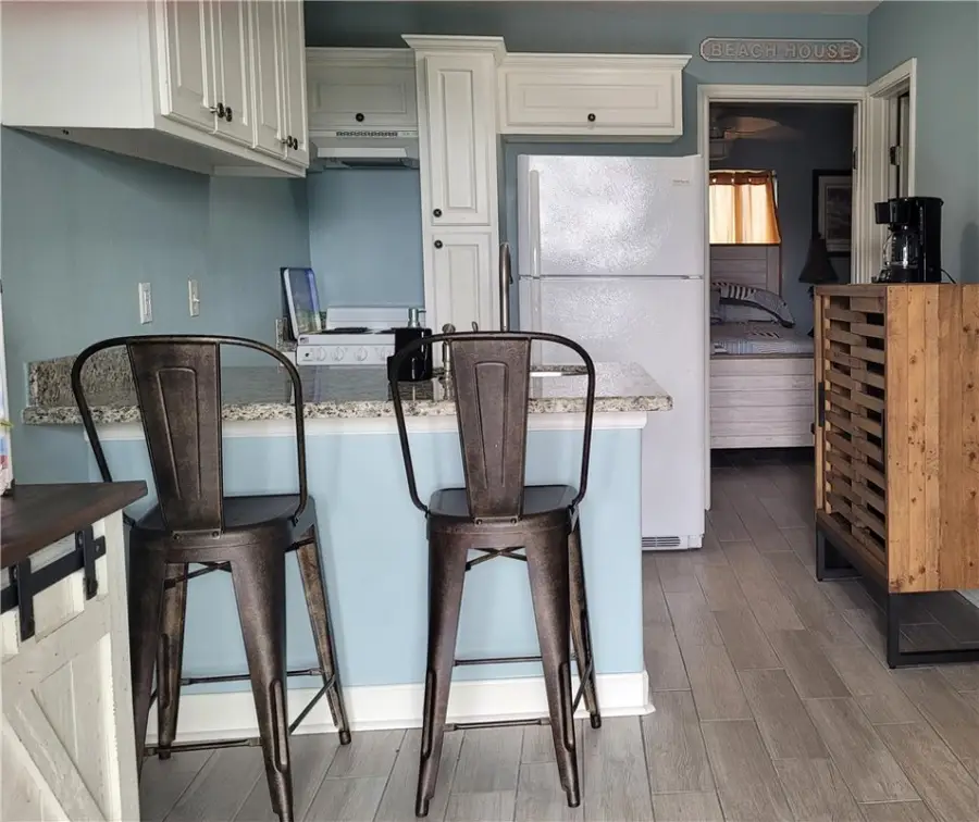 1809 Hillcrest, Rockport, TX 78382 - Image #3