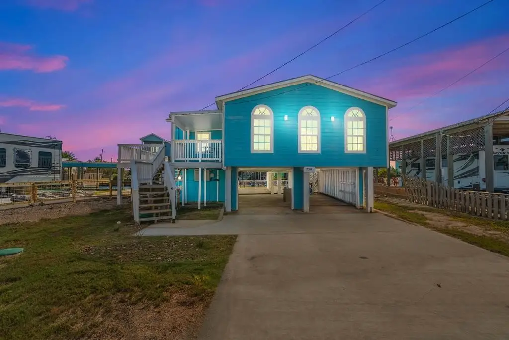 739 Copano Cove, Rockport, TX 78382 - Image #1