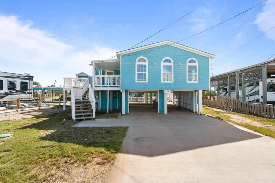 739 Copano Cove, Rockport, TX 78382 - Image #2