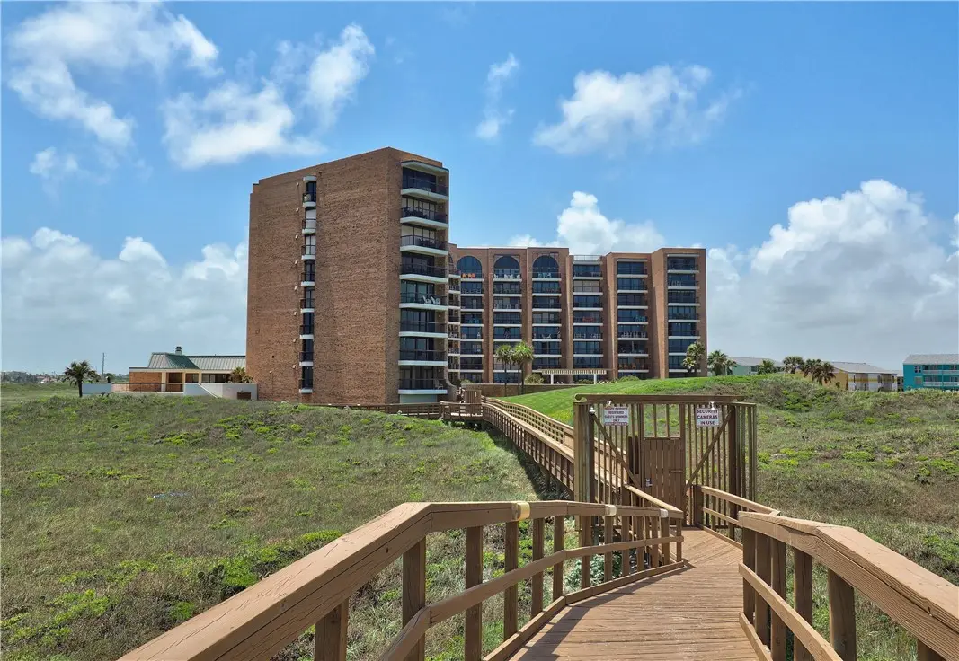 720 Access Road 1-a #713, Port Aransas, TX 78373 - Image #1