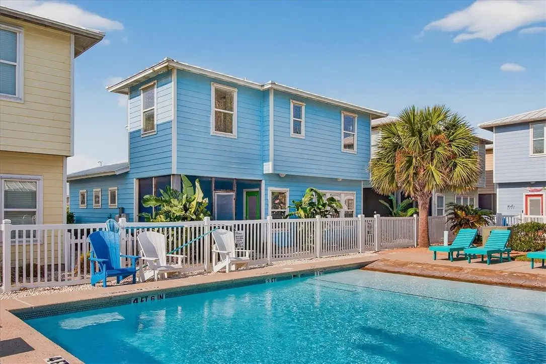 301 E Avenue C #5, Port Aransas, TX 78373 - Image #1